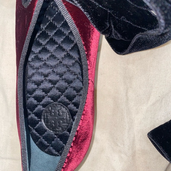 Tory Burch Burgundy Velvet Pointed Flats with Black Velvet Ties - Picture 5 of 6